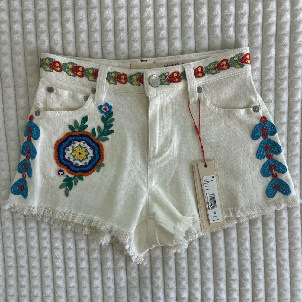 Alice + Olivia embroidered shorts